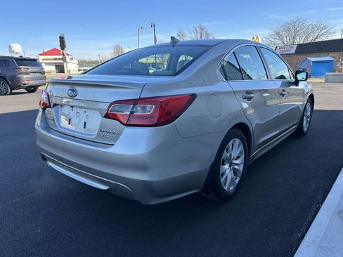 Used 2017 Subaru Legacy 2.5i Premium w/ Moonroof Package image 5