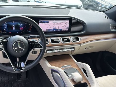 Certified 2025 Mercedes-Benz GLE 350 4MATIC image 25