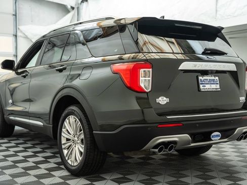 Certified 2022 Ford Explorer King Ranch w/ Premium Technology Package AWD/4WD image 7
