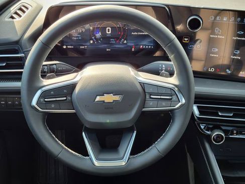 New 2027 Chevrolet Traverse LT w/ Sun and Wheel Package AWD/4WD image 29