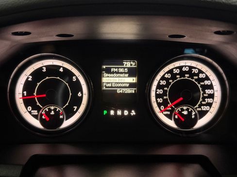 Used 2017 RAM 3500 Tradesman w/ Chrome Appearance Group AWD/4WD image 14