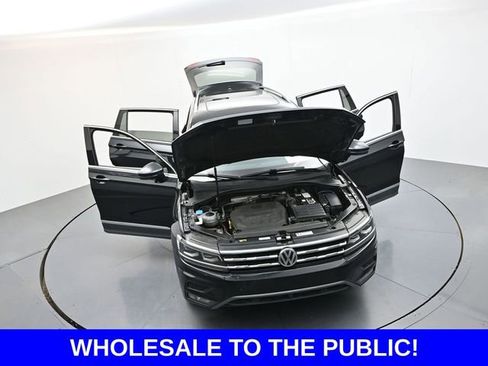 Used 2018 Volkswagen Tiguan SEL Premium FWD image 35