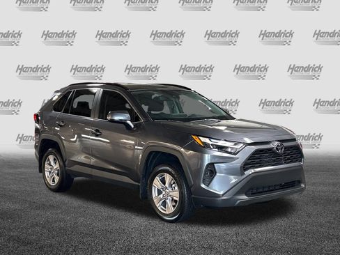 Used 2025 Toyota RAV4 XLE w/ Convenience Package FWD image 2