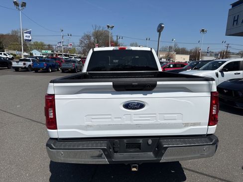 Used 2023 Ford F150 XLT w/ Trailer Tow Package image 4