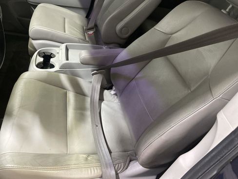 Used 2015 Honda Odyssey EX-L image 11