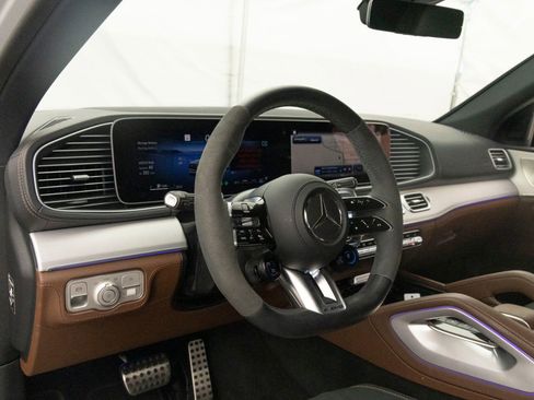 Used 2024 Mercedes-Benz GLE 53 AMG 4MATIC Coupe image 15