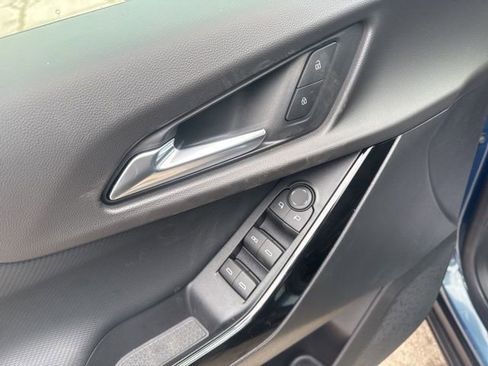 New 2026 Chevrolet Equinox LT w/ LPO, Floor Liner Package image 10