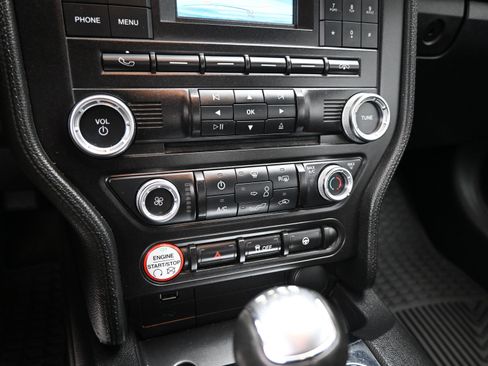 Used 2015 Ford Mustang Coupe image 14