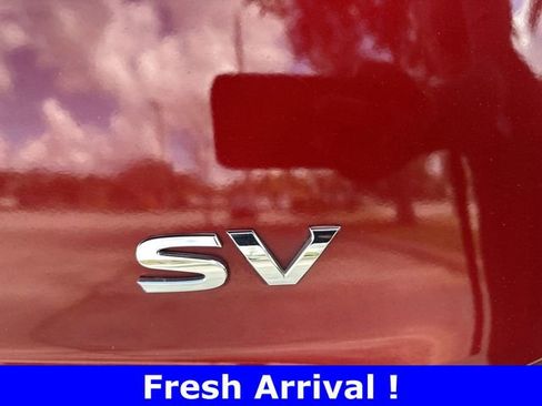 Used 2023 Nissan Rogue SV image 12