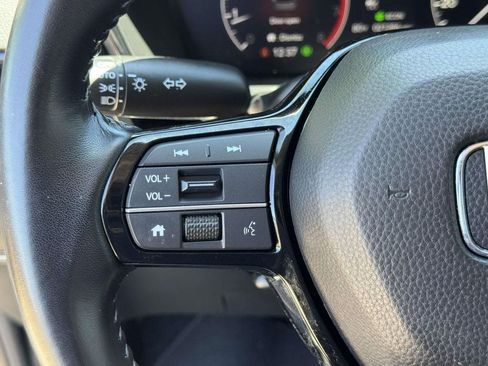 Used 2025 Honda CR-V EX-L image 11