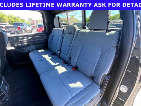 Used 2023 RAM 1500 Big Horn AWD/4WD image 21
