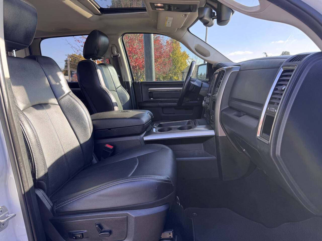 Used 2018 RAM 1500 Sport w/ Sport Premium Group AWD/4WD image 10