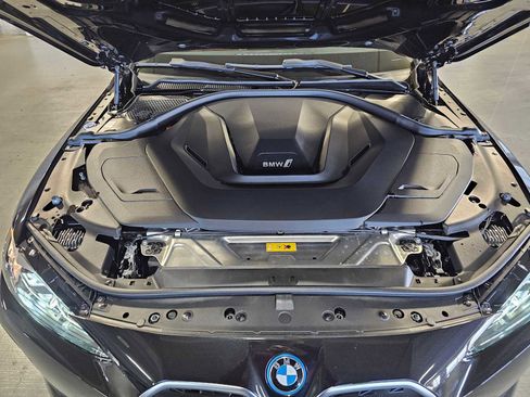 Used 2023 BMW i4 eDrive35 w/ Premium Package RWD image 8