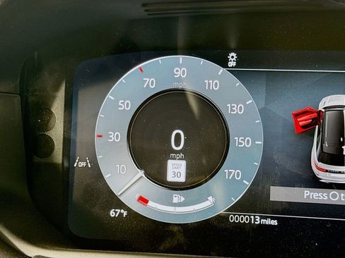 New 2026 Land Rover Range Rover Velar Dynamic SE AWD/4WD image 13