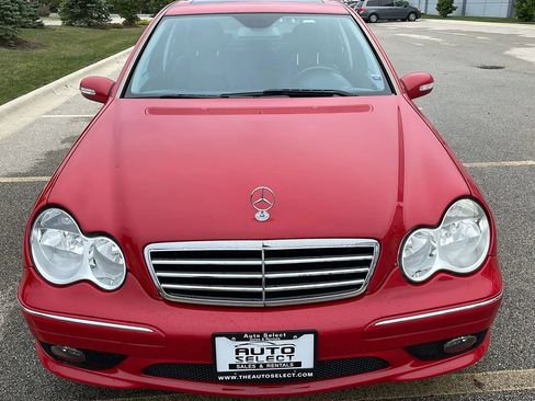 Used 2007 Mercedes-Benz C 230 Sedan image 3