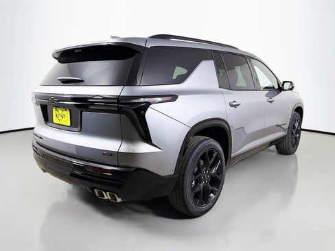 New 2026 Chevrolet Traverse RS w/ LPO, Floor Liner Package AWD/4WD image 5