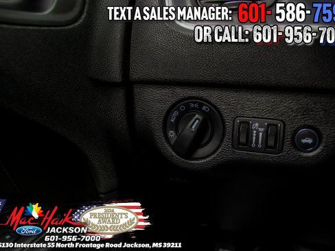 Used 2020 Dodge Charger SXT w/ Blacktop Package image 20