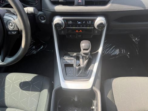 Used 2023 Toyota RAV4 XLE w/ Convenience Package FWD image 18