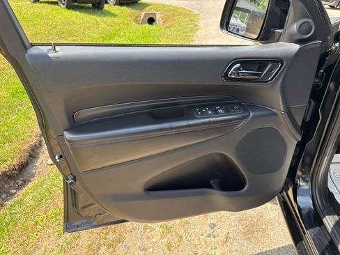 Used 2025 Dodge Durango GT AWD/4WD image 14