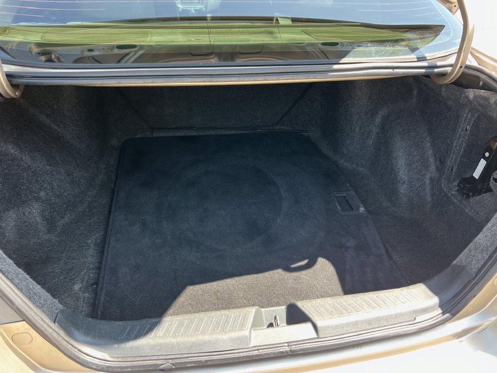 Used 2006 Honda Accord VP image 12