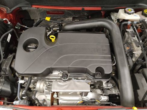 Used 2023 Chevrolet Equinox LT image 30