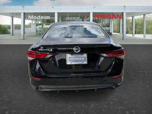Certified 2022 Nissan Sentra S w/ Electronics Package FWD image 4