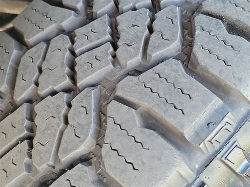 Used 2018 Chevrolet Colorado ZR2 image 26