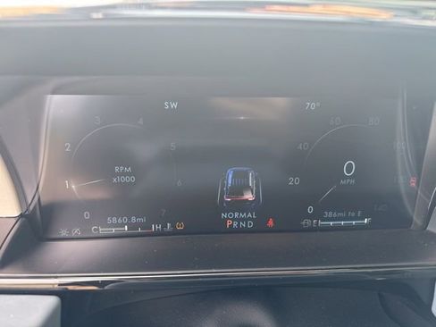 Used 2024 Lincoln Navigator Black Label image 10