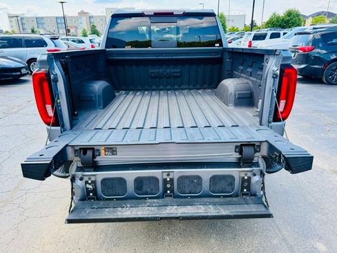 Used 2020 GMC Sierra 1500 SLT w/ SLT Premium Plus Package image 38