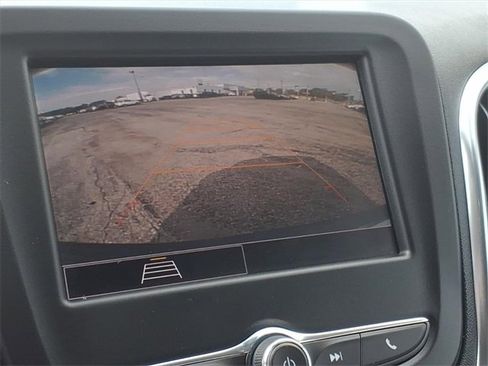 Used 2023 Chevrolet Equinox LS w/ LS Convenience Package image 38