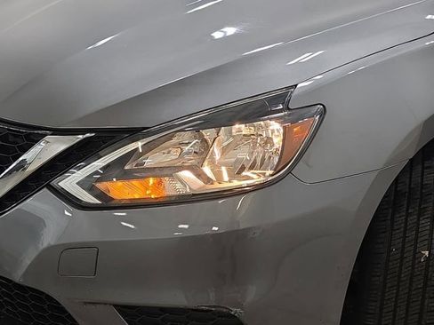 Used 2017 Nissan Sentra S FWD image 28