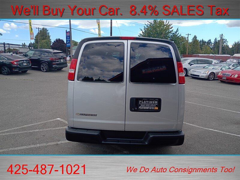 Used 2020 Chevrolet Express 3500 LS RWD image 8