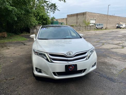 Used 2013 Toyota Venza Limited AWD/4WD image 8