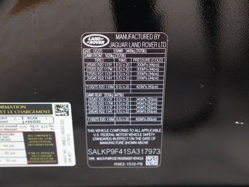 New 2025 Land Rover Range Rover SE image 10