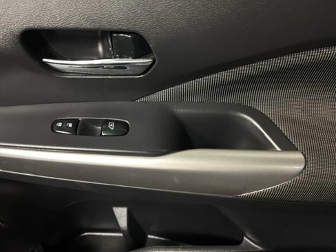 Used 2020 Nissan Kicks SV w/ Exterior Package FWD image 18