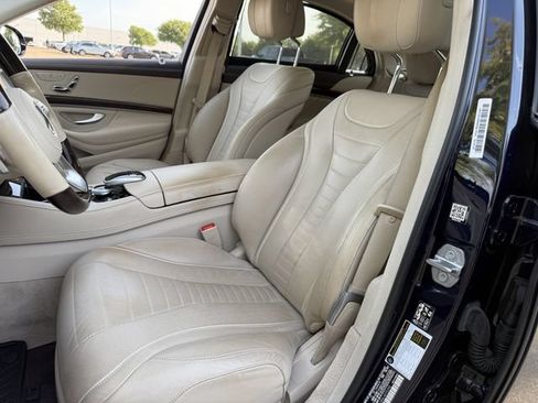 Used 2020 Mercedes-Benz S 560 4MATIC Sedan w/ Premium Package image 26