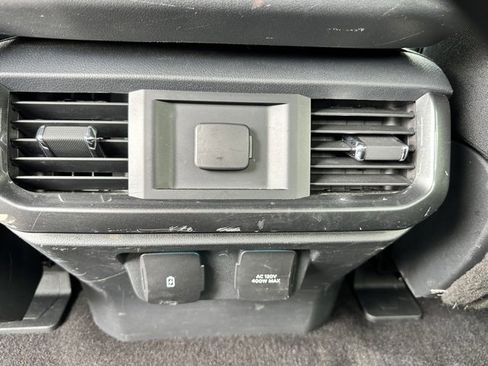 Certified 2022 Ford F150 XLT w/ Equipment Group 302A High image 10