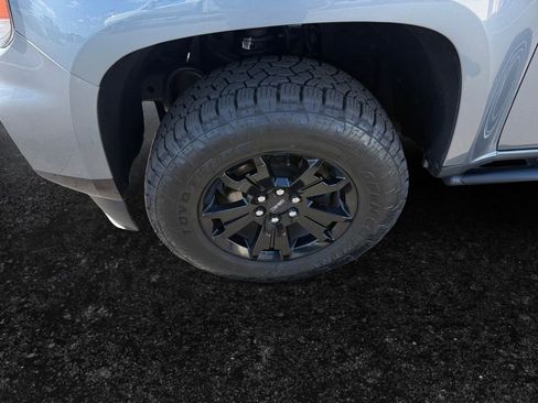 Certified 2022 GMC Canyon AT4 image 9