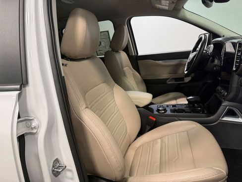 Used 2024 Ford Ranger Lariat w/ FX4 Off-Road Package image 63