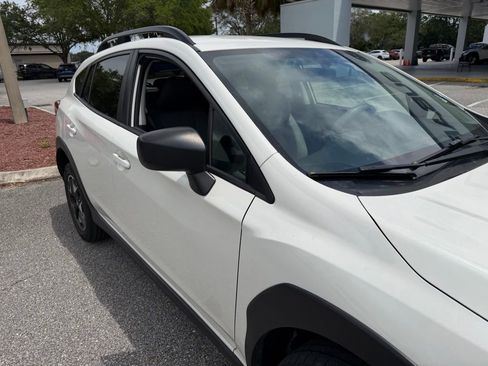 Used 2020 Subaru Crosstrek 2.0i AWD/4WD image 15