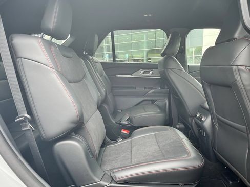 New 2026 Ford Explorer ST AWD/4WD image 11