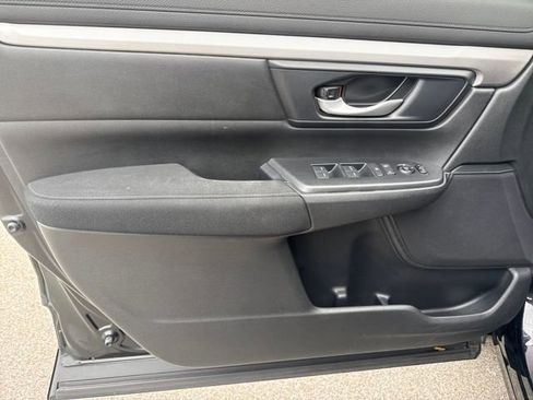Used 2020 Honda CR-V LX image 9