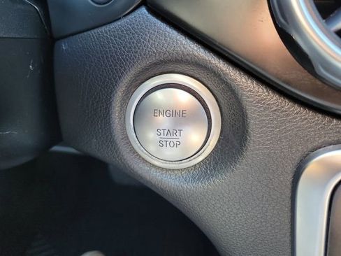 Used 2019 Mercedes-Benz GLA 250 GLA 250 image 30