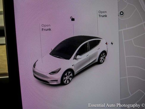 Used 2021 Tesla Model Y Long Range AWD/4WD image 14