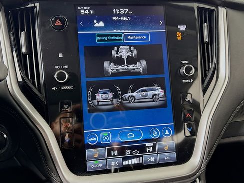 Used 2023 Subaru Outback Premium AWD/4WD image 34