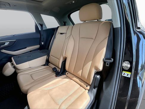 Used 2025 Audi Q7 2.0T Premium Plus w/ Premium Plus Package AWD/4WD image 20