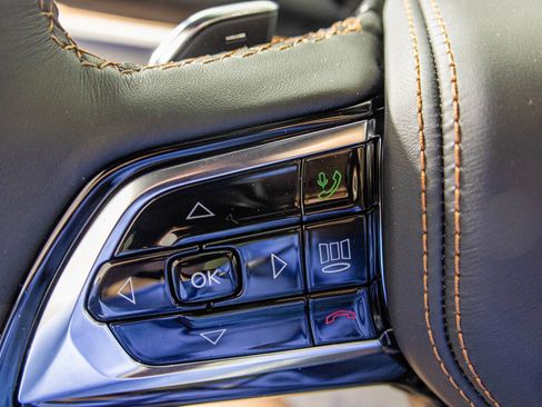 New 2026 Jeep Grand Cherokee Summit AWD/4WD image 33