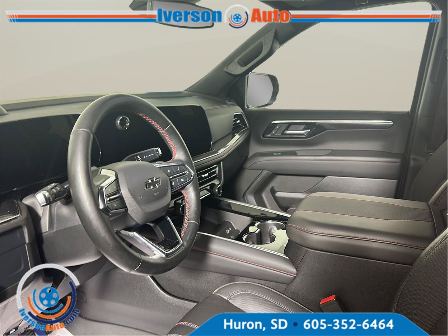 Used 2025 Chevrolet Tahoe RST w/ Comfort Package AWD/4WD image 14