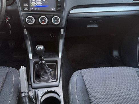 Used 2018 Subaru Forester 2.5i AWD/4WD image 8