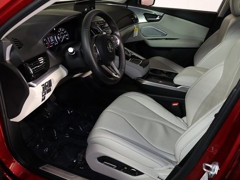 Certified 2025 Acura RDX w/ Technology Package image 12
